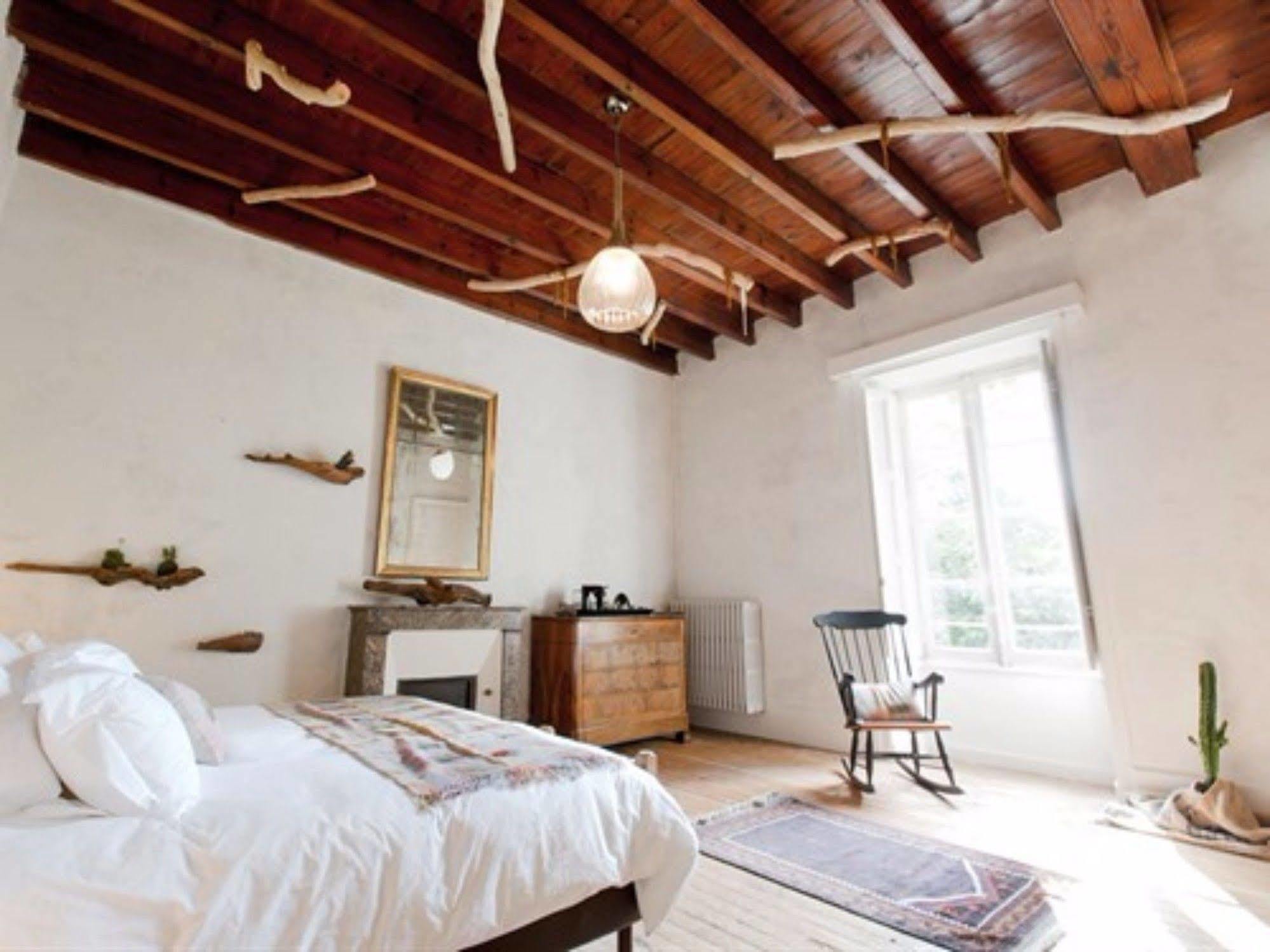Bed and Breakfast La Guilbaudiere Сен-Эрблен Экстерьер фото